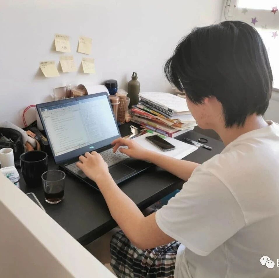 【欧浪网】哈佛回国进修蓝翔？＂回国留学生入学高职高专＂引吐槽热议