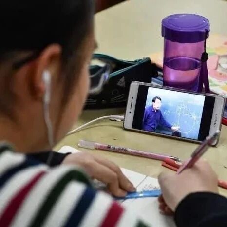 【欧浪网】遏制教师校外培训兼职！教育部出手了！