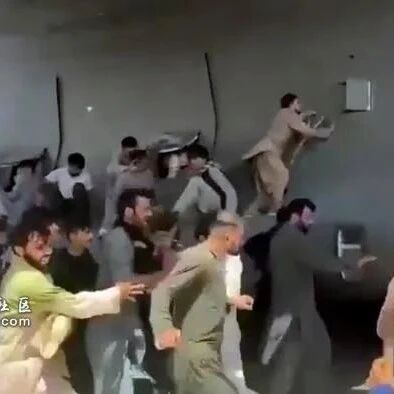 【欧浪网】中国7月已撤侨 ​德国首架军机只带回7个人