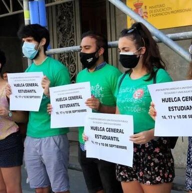 【欧浪网】西班牙学生工会宣布罢课  要求安全措施下全部返校上课