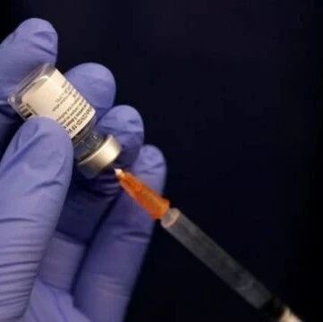 【欧浪网】为“提高免疫力”，日本老人先后接种4剂新冠疫苗