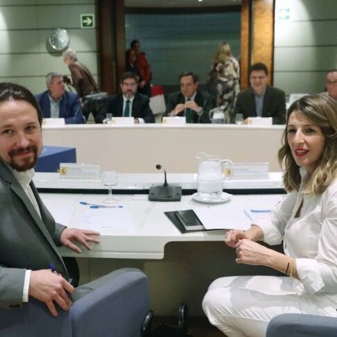 【欧浪网】我们能党领袖将卸任 西班牙将出现首个女性首相候选人