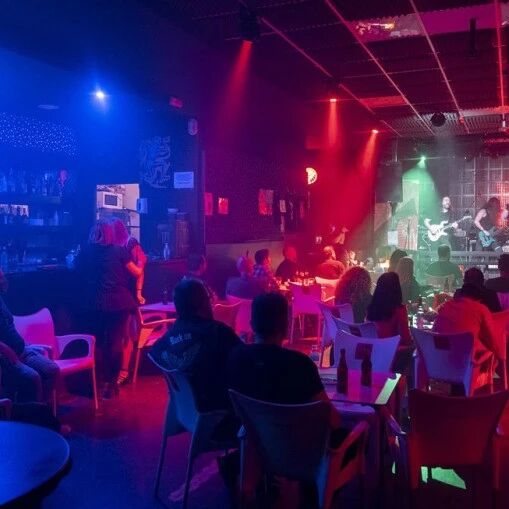 【欧浪网】最高法院允许Aragón局部宵禁  安达鲁西亚进入夜店要疫苗证