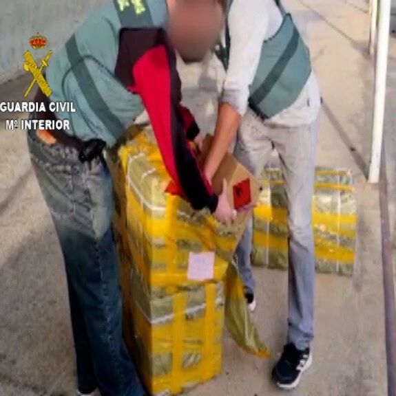 【欧浪网】警方在Alicante收缴上万侵权产品  有四个华人被捕