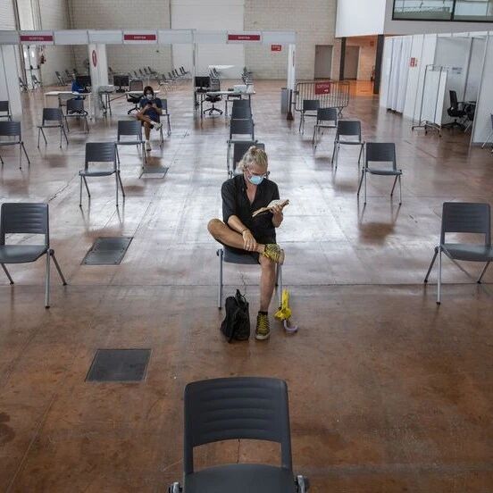 【欧浪网】西班牙日增3700例  发病率继续下降  北部大区0日增或只增10来例