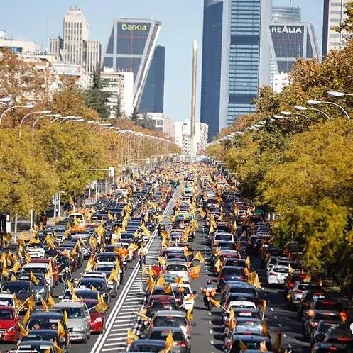 【欧浪网】西班牙语不再是教育首要语言 ​马德里爆发汽车抗议大游行