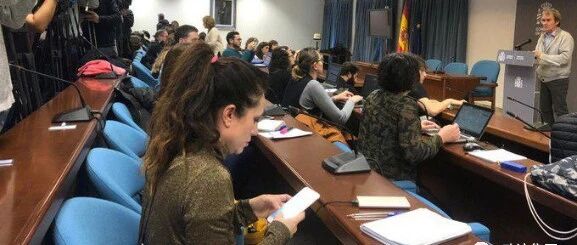 【欧浪网】西班牙保持疫情警戒  反对航空公司停飞中国