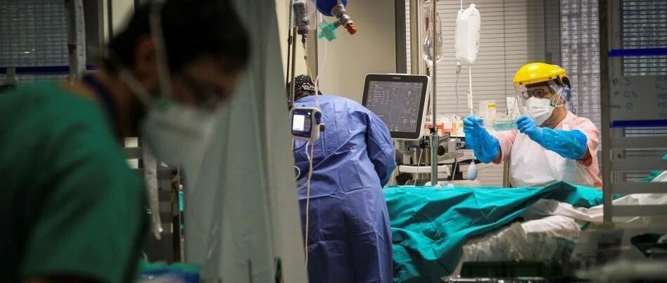 【欧浪网】西班牙单日死亡保持高位数  日增降至7千例  为何一下好转那么多？