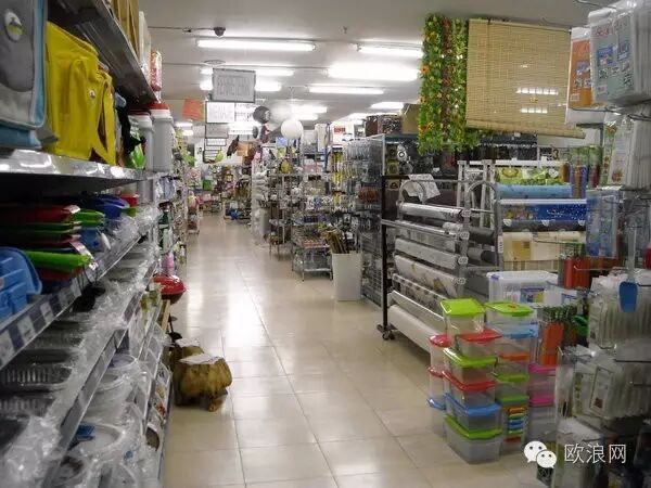【欧浪时评】“告不倒”的华人百元店说明了啥？