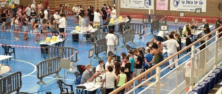 【欧浪网】为新学期作准备  各大区开始为12岁群体接种  南部暂停“疫苗通行证”