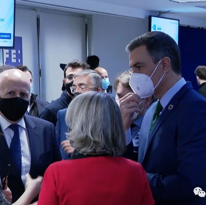 【欧浪网】首相对西班牙经济表示乐观 未来一年内将显著复兴