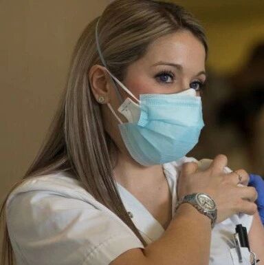 【欧浪网】 西班牙出现新担忧 欧洲疫苗供应有问题