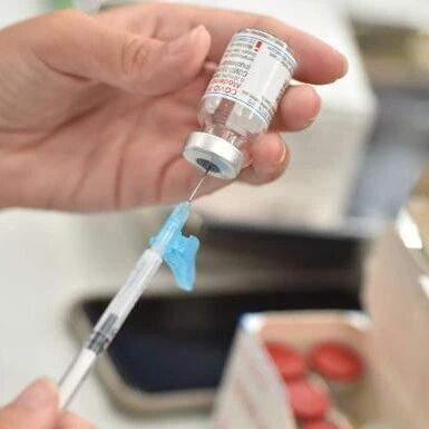 【欧浪网】莫德纳疫苗也要接种第三剂   强生和阿斯利康也要加强针吗？