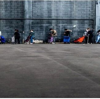 【欧浪网】病毒危机下西班牙人日益贫困  政府考虑新的扶贫收入计划