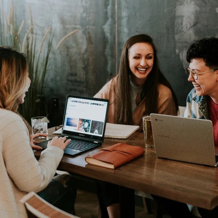 【欧浪网】华文菁英学校2021线上中、西、英三语暑期班开始招生啦！