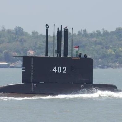 【欧浪网】载有53人的印尼潜艇失联 “氧气够支持72小时”