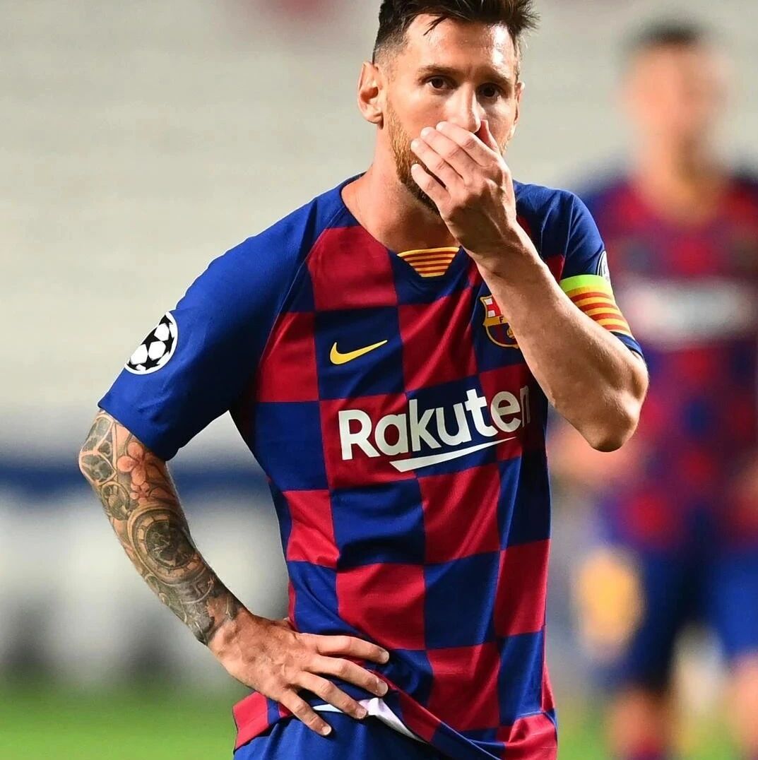 【欧浪网】梅西罢训“逼宫”巴萨，俱乐部可能用巨额罚款反制