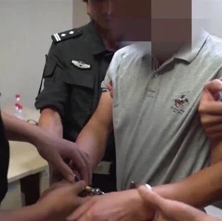 【欧浪网】杭州凶杀案：丈夫分尸再婚妻子后曾淡定连发“四问”