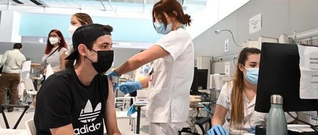 【欧浪网】马德里开始免预约接种   目前有五个大区可以免预约接种