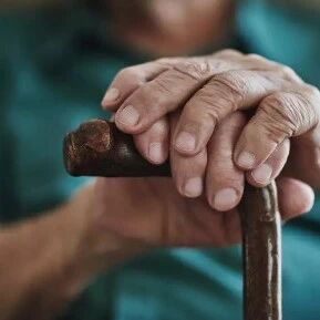 【欧浪网】比利时7人染Covid哥伦比亚变种病亡