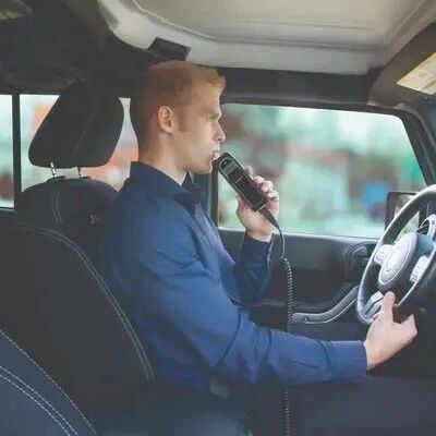 【欧浪】交通局新法：明年起机车须安装酒精测量仪  私家车以后也要安装