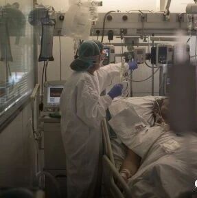 【欧浪网】五分之一死亡​ 西班牙新冠入院者死亡率极高