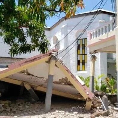 【欧浪网】海地强震已致超300人遇难 多国承诺将援助赈灾
