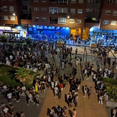 【欧浪网】瓦伦西亚无宵禁出现大规模非法聚会  马德里USERA华人街区持续严重