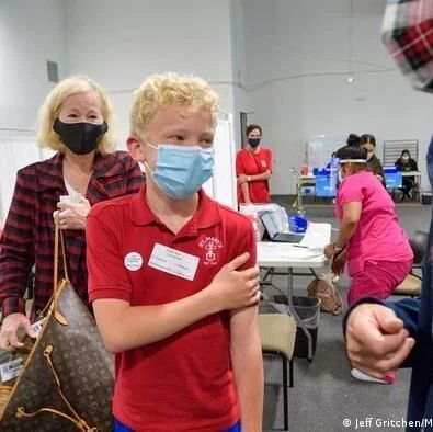 【欧浪网】事实核查：应该让孩子接种新冠疫苗吗？