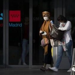 【欧浪网】西班牙全民危机意识低  会否变成意大利第二？