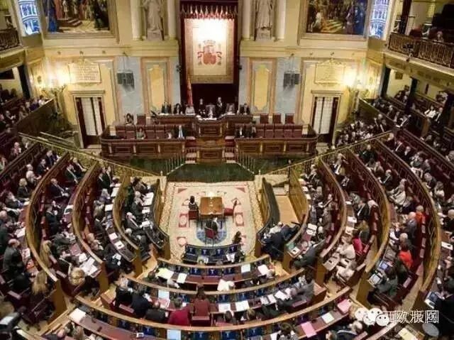 【欧浪网】政府难产让西班牙人发火了  请愿要求不要给议员发工资