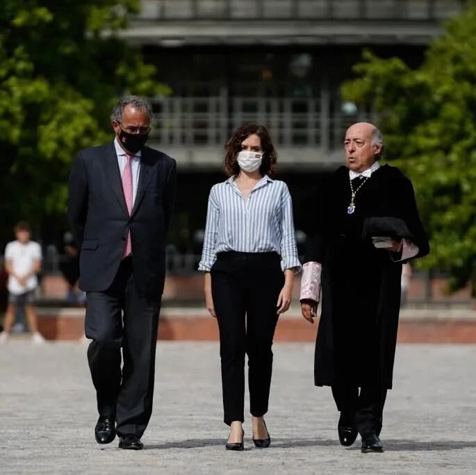 【欧浪网】马德里将为外国学生提供住房、交通和医疗保险