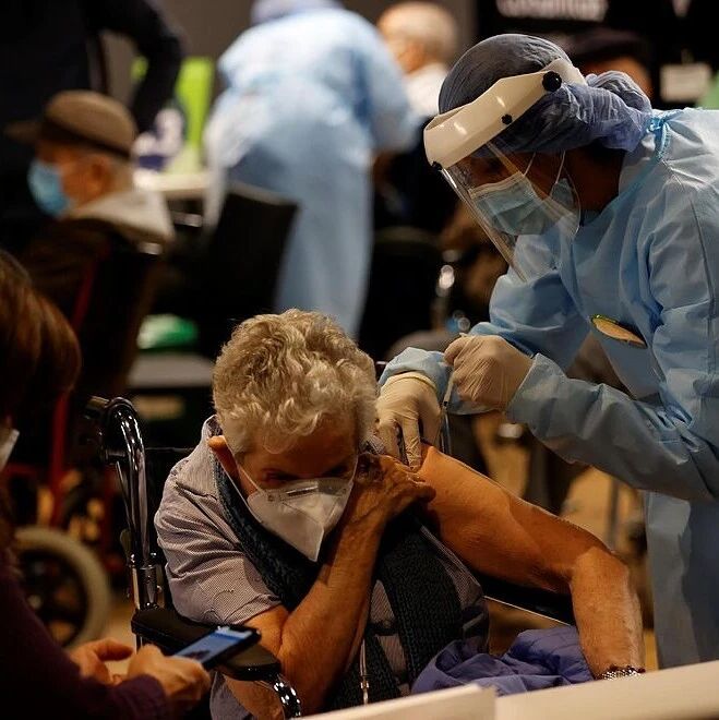 【欧浪网】阿斯利康疫苗又在丹麦出事  欧洲多国呼吁暂停接种