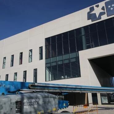 【欧浪网】以往冲突太多？卫生部长拒绝出席马德里新医院开张典礼