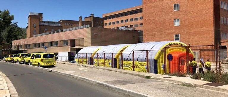 【欧浪网】反弹严重 加泰搭建帐篷医院  加利西亚因新疫情取消选举