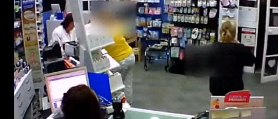 【欧浪网】药店爆发持枪抢劫案 华人酒吧商店也遭殃