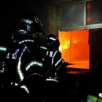 【欧浪网】马德里仓库区一家中国人批发仓库发生火灾