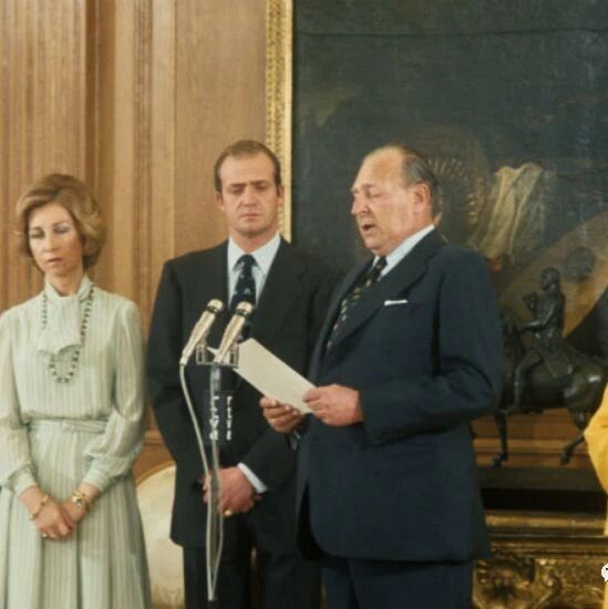 【欧浪网】西班牙老国王已经人在多米尼加：在流亡中成长，在流亡中度过晚年