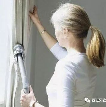 【欧浪实用】窗帘脏了不用拆不用洗，这样做比洗还干净！