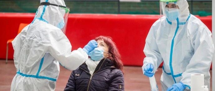 【欧浪网】西班牙日增1万  情况不断好转  不再是极端风险级别