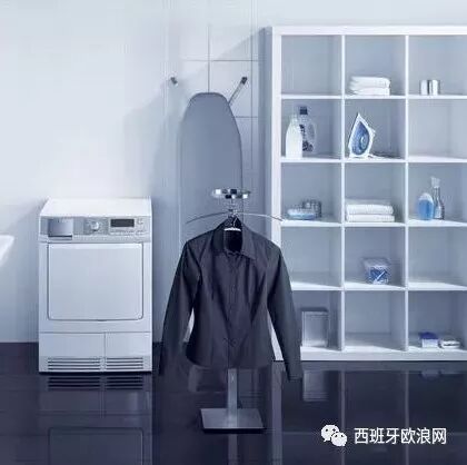 【欧浪网】洗羽绒服加一勺它，蓬松柔软，穿10年都干净如新