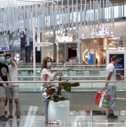 【欧浪网】在阶段2的大区可以跨省出行  购物中心开始开门