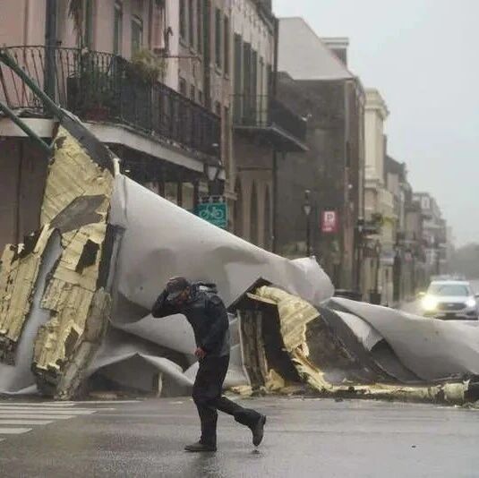 【欧浪网】170年最强之一”飓风袭击美国 1800多人死亡