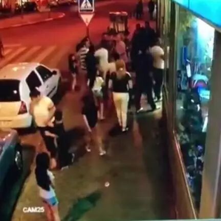 【欧浪网】愤怒！吉普赛团伙无故群攻华人百元店