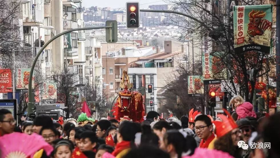 【欧浪网】Usera奇特雇佣关系：华人成了“地主”，西人成了“老外”