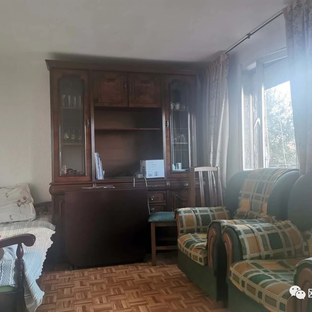 【欧浪网】​又有房东不退押金  微波炉线薰黑买一台新的不同意 另赔全款 还不让搬走