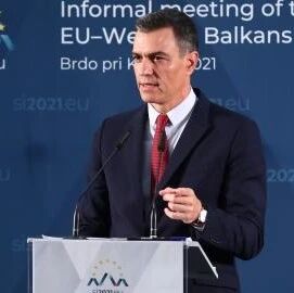 【欧浪】西班牙将给18岁以上年轻人发放400欧元文化现金券