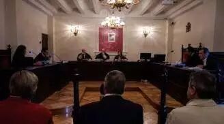 【欧浪网】华人回国携大量现金被扣 熟人帮忙却顺手牵羊