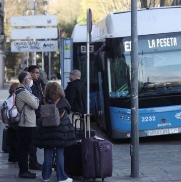 【欧浪网】马德里公交车免费 即日起至15日  从早7点至9点