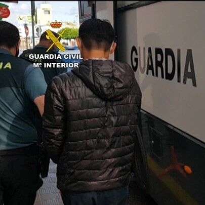 【欧浪网】​西班牙警方侦破一个向欧洲输送大麻的华人贩毒网  逮捕32人